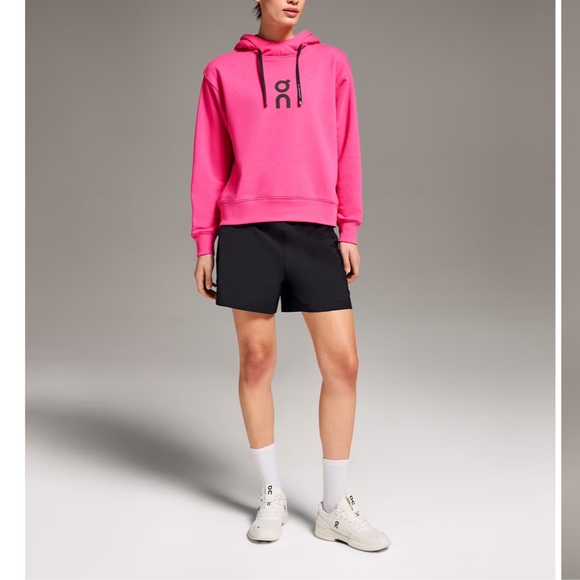 On Running On Cloud Club Logo Hoodie NWT - Picture 4 of 4